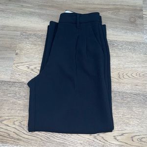 Aritzia Wilfred Effortless Pants